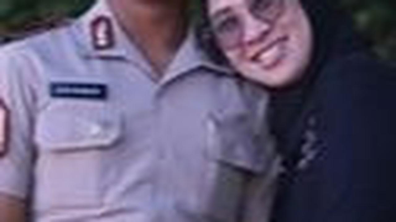 "Sehat selalu anakku sayang, kejar cita-citamu taruna ku," tulisnya.