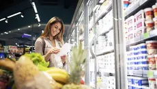 Masyarakat Tetap Belanja Meski Biaya Hidup Meroket