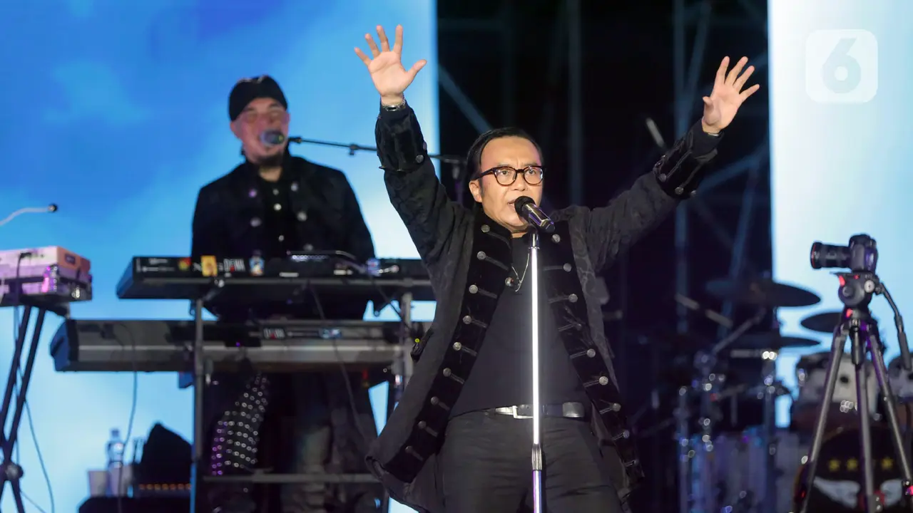 Kemeriahan Konser Pesta Rakyat 30 Years of Careers Dewa 19