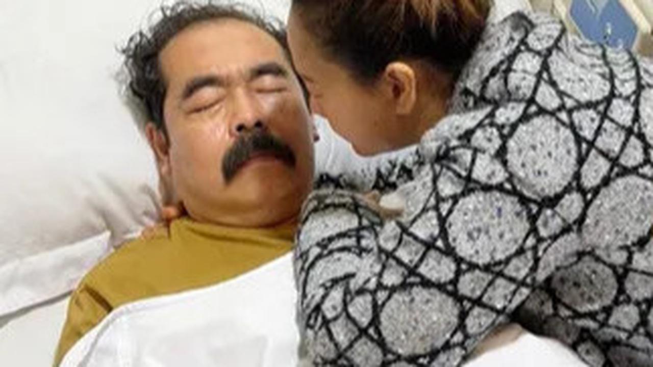 Potret Inul Daratista Ungkap Kondisi Terbaru Adam Suseno, Dari Goresan Karang Jadi Merembet ke Mana-mana