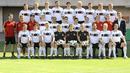 Germany squad poses for a group picture at the San Moix stadium in Palma de Mallorca on May 29, 2008. The German team stays for a 12-day training camp Majorca, Spain, in preparation of the Euro 2008. AFP PHOTO DDP/ OLIVER LANG