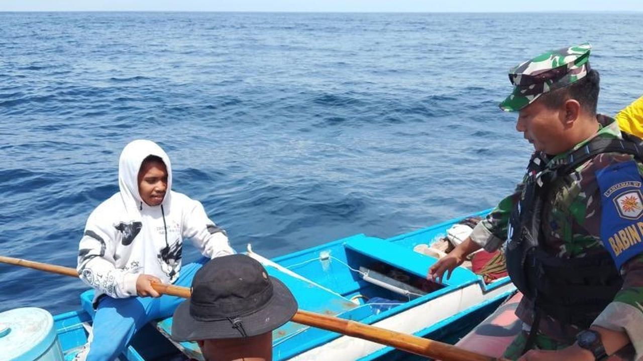 Tim SAR Berhasil Selamatkan Nelayan Wakatobi dan Anaknya Usai Kecelakaan Kapal