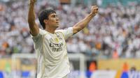 Gonzalo Garcia merayakan gol untuk Real Madrid dalam pertandingan babak 16 besar Piala Dunia Antarklub melawan Juventus di Miami Gardens, Florida,&nbsp;Rabu (2/7/2025). (AP Photo/Rebecca Blackwell)
