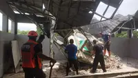 Angin Kencang Terjang Kota Sukabumi, Atap Rumah Warga Berterbangan