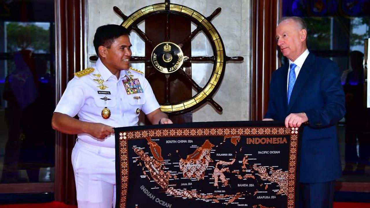 Kasal Terima Kunjungan Kehormatan Delegasi Adviser To The President Of Russian Federation