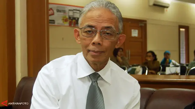 Prof Arief Rachman