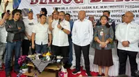 Zulhas Bertemu Pedagang Pakaian Bekas, Sebut Akan Mencari Jalan yang Terbaik