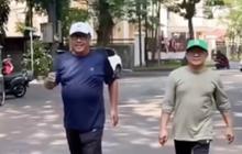 ⁠Menteri Prabowo Subianto ini Jadi Sorotan, Usai Olahraga Langsung Mampir Makan di Warteg