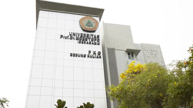 FKG Universitas Moestopo Punya Dekan Baru
