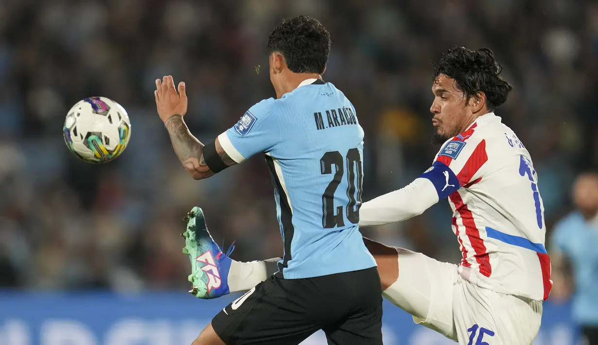 Kedua tim buntu sejak awal hingga akhir pertandingan, yang membuat skor imbang tanpa gol bertahan sampai bubaran. (AP Photo/Matilde Campodonico)