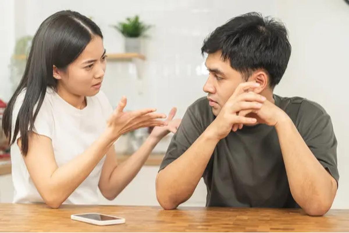 Kesalahan yang Bisa Membuat Gebetan Menjauh, Tanda Ini Bisa Membuat Dia Merasa Terganggu