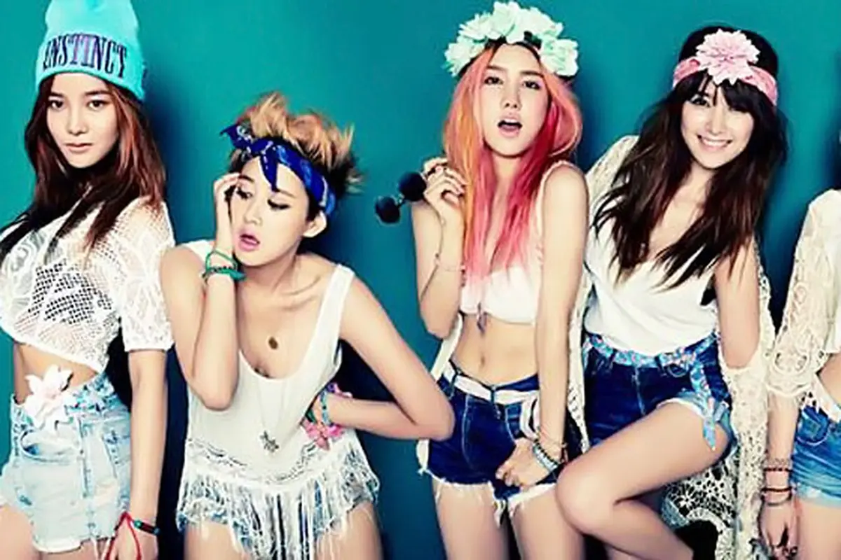 kara-kpop-130828b.jpg