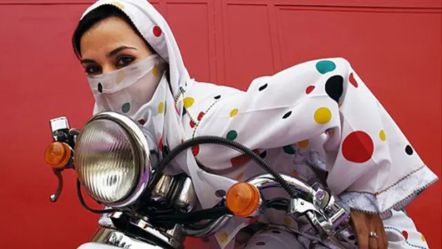 Geng Motor Ini Beranggotakan Gadis Seksi