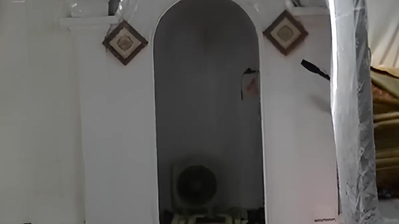 Mengunjungi Masjid Unik Dog Jumeneng Cirebon yang Berusia 500 Tahun, Muazinnya Ada 4
