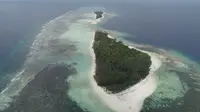 Pulau Malamber salah satu pulag di gugusan Kepulauan Balabalakang, Mamuju, Sulawesi barat (Liputan6.com/Abdul Rajab Umar)
