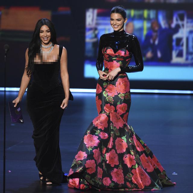 Gara Gara Keeping Up With The Kardashians Kim Kardashian