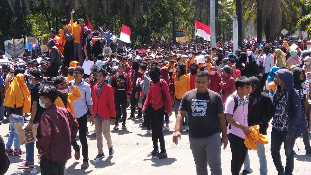 Daerah Penyangga Jakarta Disekat Cegah Penyusup saat Demo Besar-besaran, Jenderal Polisi Minta Anggota Tak Terprovokasi