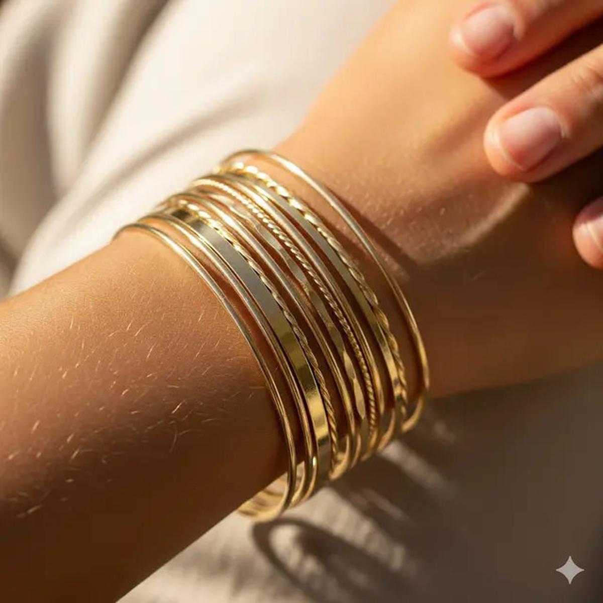 10 Koleksi Model Gelang 15--20 Gram yang Cocok untuk Acara Formal, Tampil Anggun dan Berkelas