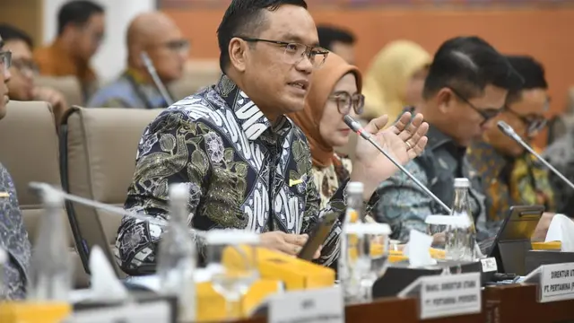 Direktur Utama PT Pertamina (Persero) Simon Aloysius Mantiri