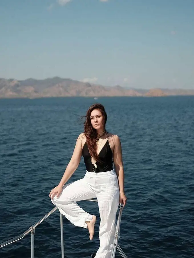 [Bintang] Wulan Guritno