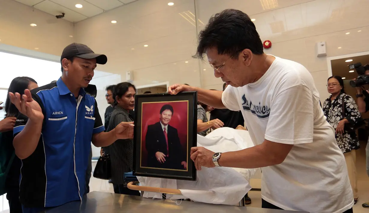 Menurut putranya, Dino Panjaitan, Benny akan di makamkan di TPU Menteng Pulo. Pemakaman akan dilaksanakan pada Kamis 26 Oktober mendatang. (Deki Prayoga/Bintang.com)