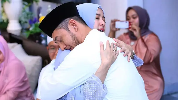 [Bintang] Laudya Cynthia Bella