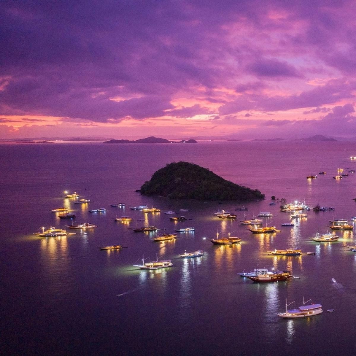ilustrasi wisata di Labuan Bajo (pulau Nusa)