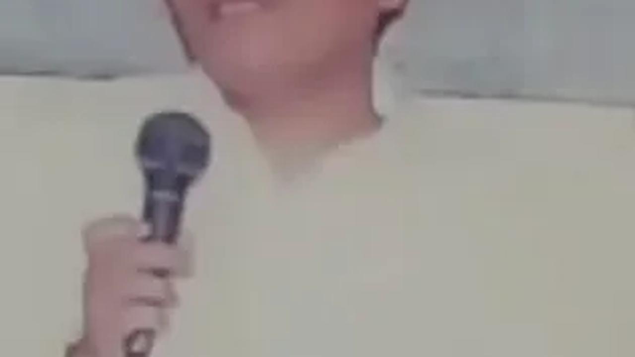 Mahfud adalah orang yang pernah mengemban jabatan strategis di tiga pilar negara, yaitu eksekutif, legislatif, dan yudikatif. Karier politiknya dimulai pada tahun 2000, saat Presiden Abdurrahman Wahid melantik Mahfud MD sebagai Menteri Pertahanan dilanjut