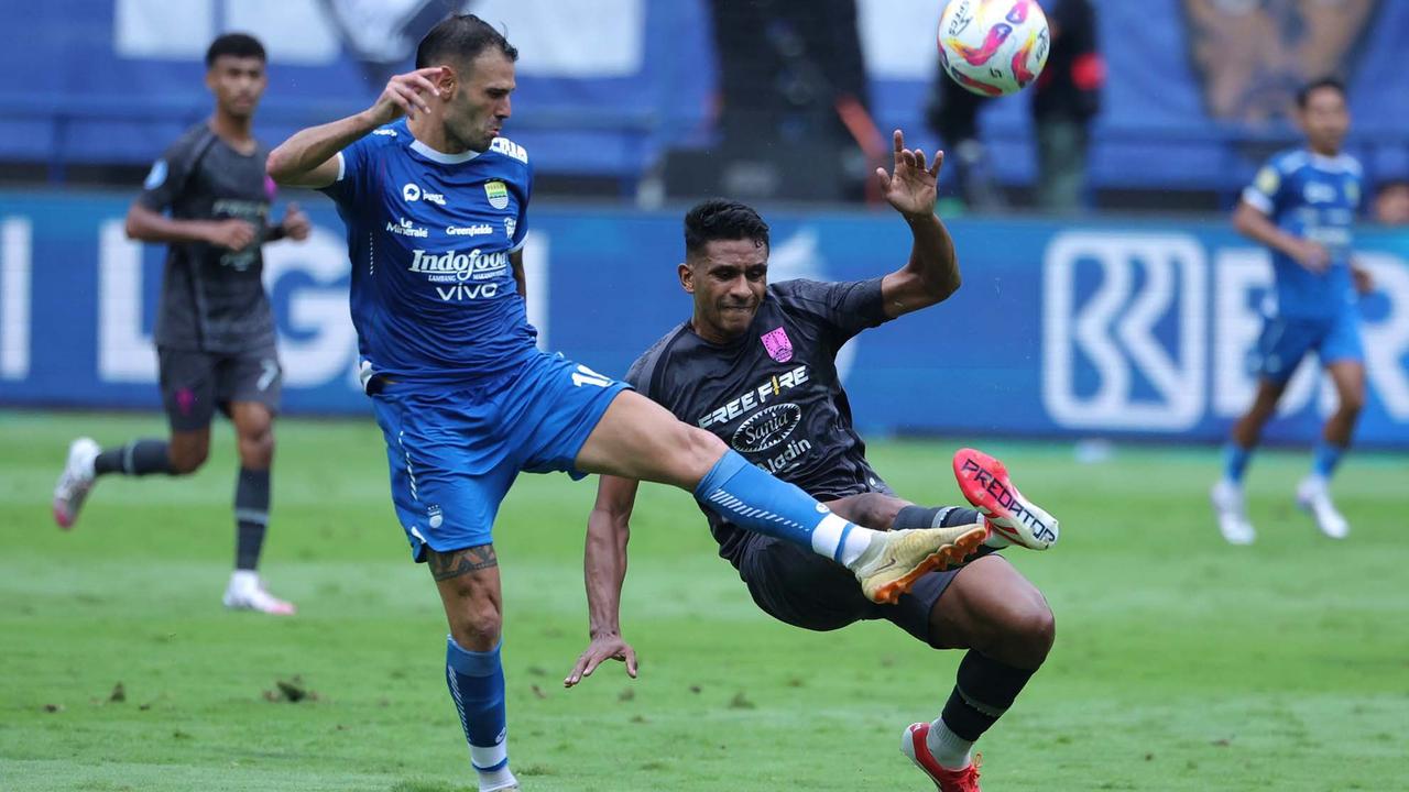 FOTO: Persib Bandung Juara Liga 1 BRI 2024/2025 dengan menutup Kemenangan 3-2 atas Persis Solo