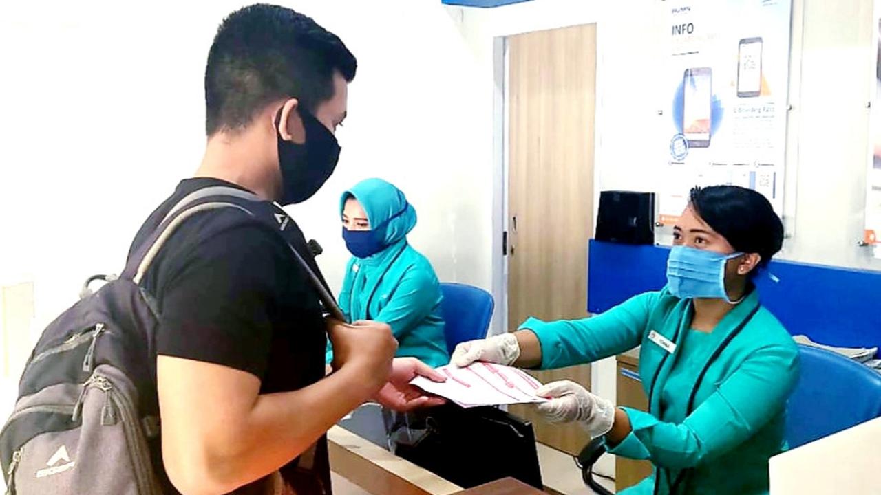 Pelayanan PT KAI di Tengah Resiko Tinggi Tertular Corona