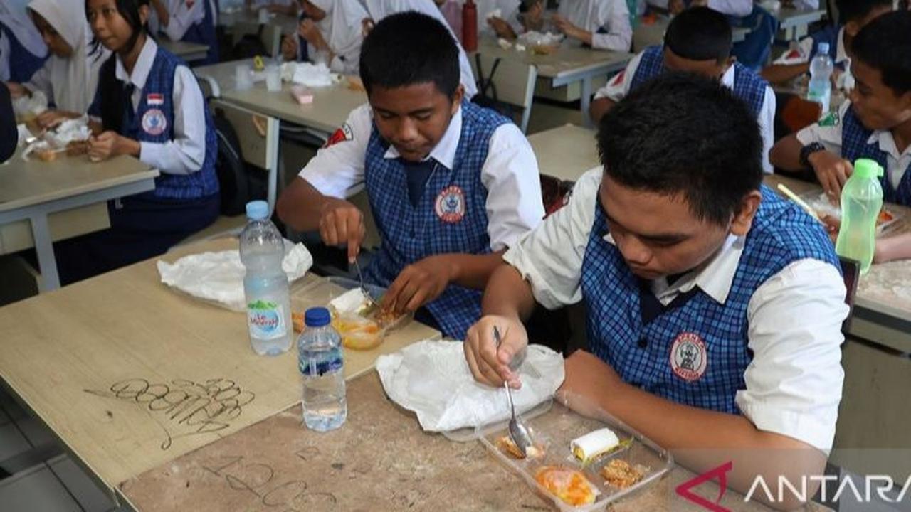 Pemerintah Nekat Tingkatkan Anggaran Makan Bergizi Gratis, Risiko Ini yang Bakal Ditanggung APBN