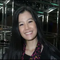 Ardina Rasti dan Gandhi Fernando tidak menutupi hubungan spesial diantara mereka berdua. Tetapi, mereka belum mengakui keseriusan satu sama lain, mereka mengungkapkan hubungannya masih sebatas sahabat.