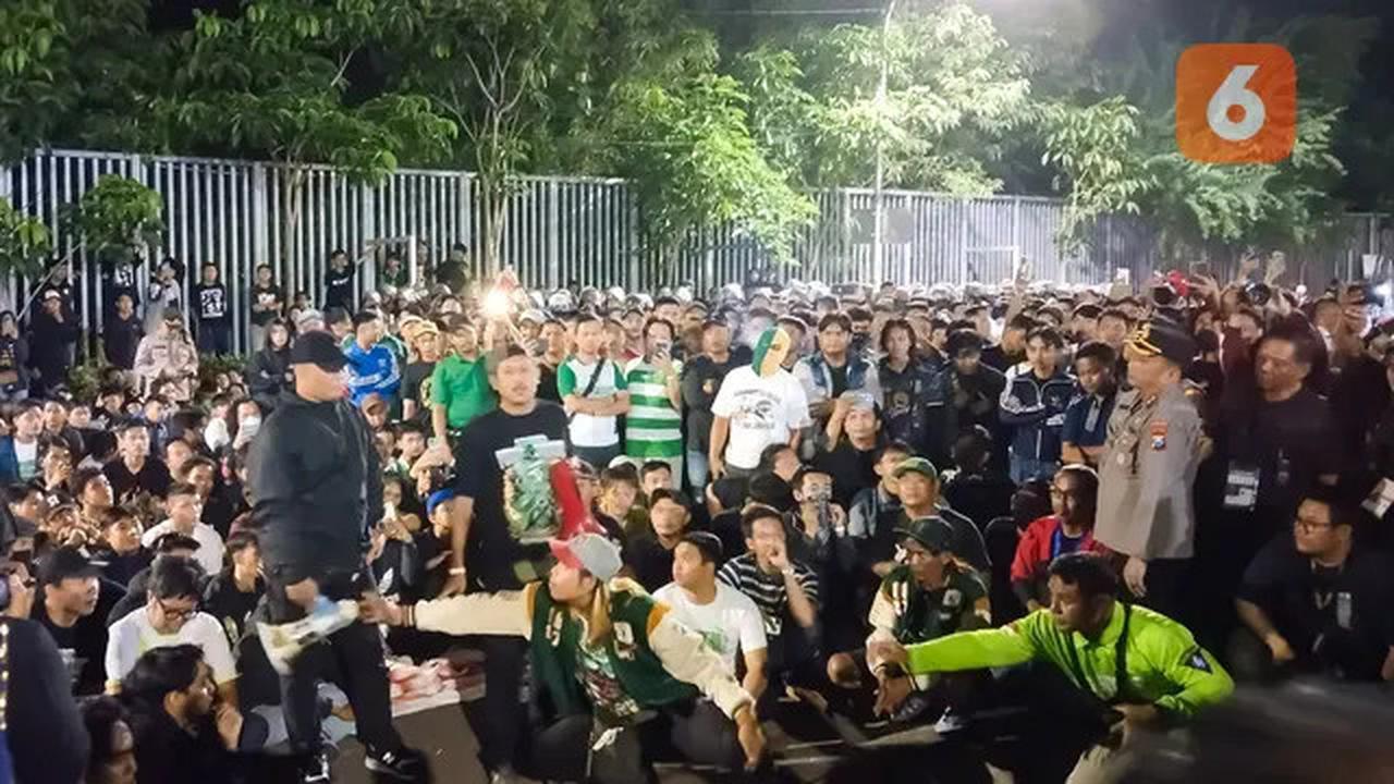 Persebaya Merana 6 Laga Tak Pernah Menang, Begini Paul Munster saat Ditanya Tanggung Jawab