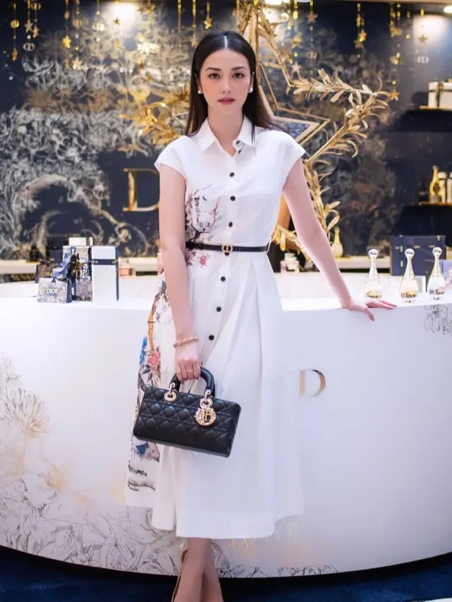Tak Harus Menor, Ini Inspirasi Makeup Elegan ala Velove Vexia yang Kerap Disebut Jisoo Indonesia