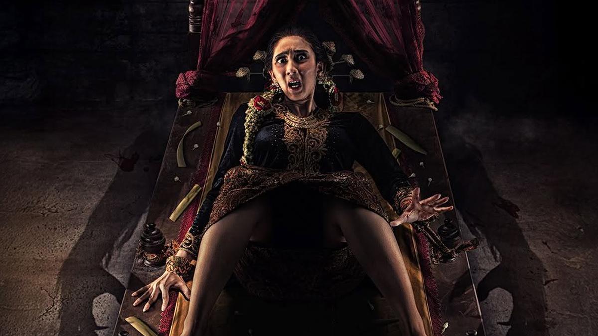 6 Tokoh Penting Film Janur Ireng Dibintangi Tora Sudiro, 6 Tahun Sebelum Tragedi Seram Sewu Dino