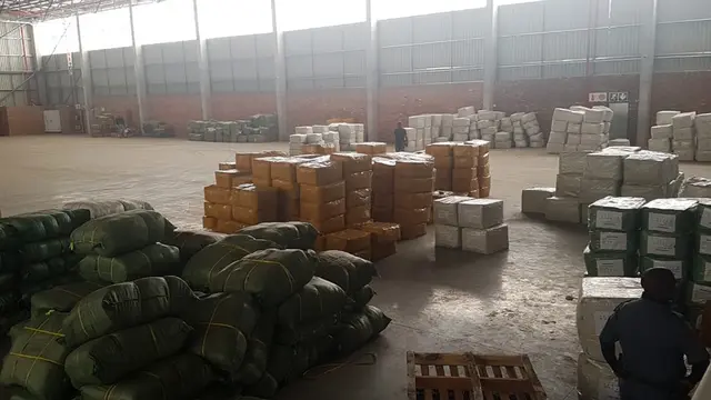 Ribuan dosis vaksin COVID-19 palsu di Afrika Selatan.