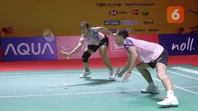 Foto: Tumbangkan Mairs Bersaudara dari Inggris, Rinov/Lisa Tembus Perempat Final Indonesia Masters 2025