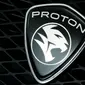 Presiden Joko Widodo (Jokowi) meneken kontrak kerjasama dengan Proton Holdings Berhad untuk pengembangan dan produksi mobil nasional.