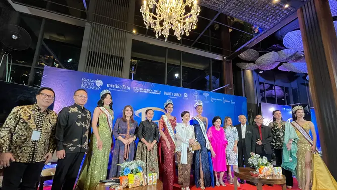 Konferensi Pers Puteri Indonesia 2025 yang berlangsung di Hutan Kota by Plataran, Jakarta, Kamis (24/04/2024) (Dok/Fimela.com: Rianti Fitri Wulandari