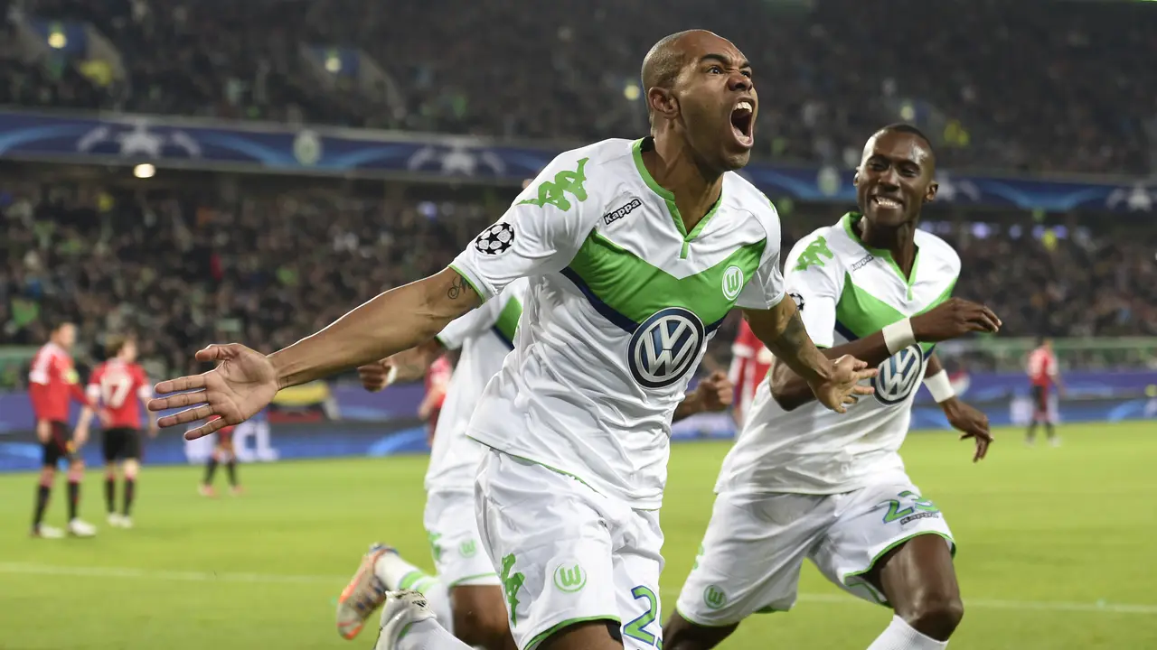 Bek Wolfsburg, Naldo (Liputan6.com)
