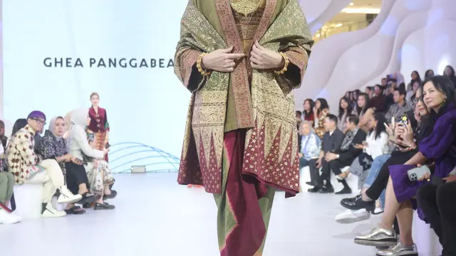 KAART JAGAT, Kreasi Batik dengan Sentuhan Mewah dari 14 Desainer IPMI