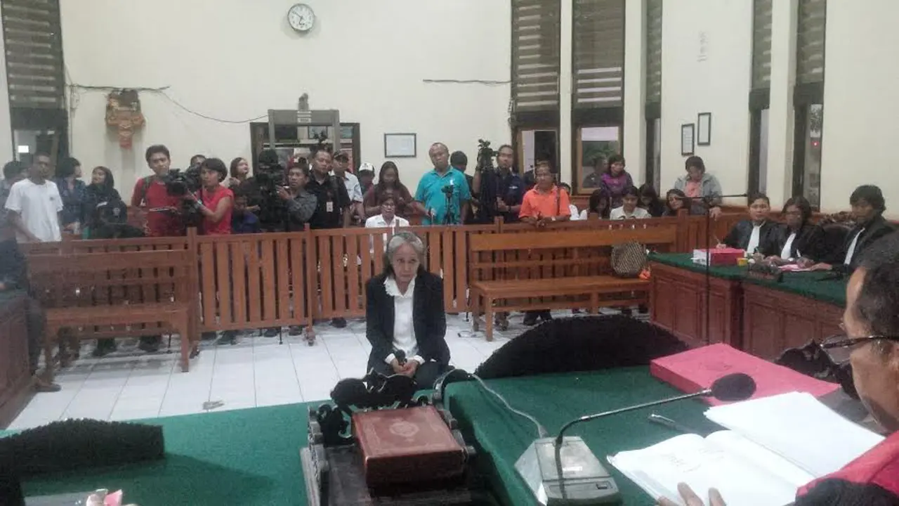 20160204-Margriet Dituntut Berat