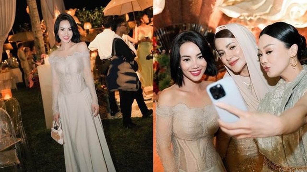 8 Potret Dearly Djoshua di Resepsi Pernikahan Luna Maya dan Maxime Bouttier, Asik Foto Bareng Para Seleb