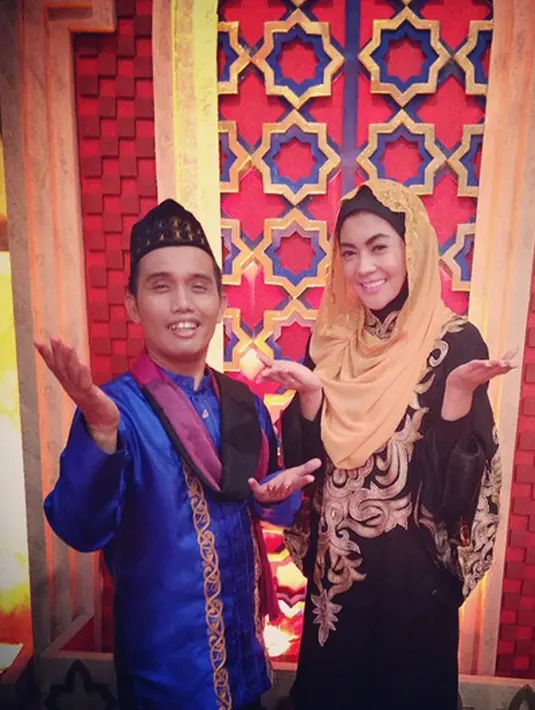 IDP sendiri mengaku telah beberapa tahun untuk mengenakan hijab. Namun, keinginan berhijab semakin kuat saat mengunjungi Palestina beberapa waktu lalu. (Instagram/idp91)