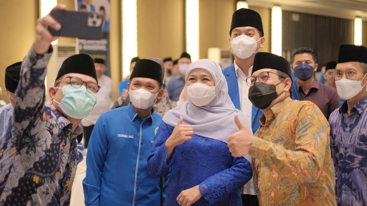Pengukuhan Pengurus IKA PMII Jawa Timur periode 2022 - 2027 dihadiri Gubernur Khofifah dan Menteri Desa Gus Halim. (Istimewa).