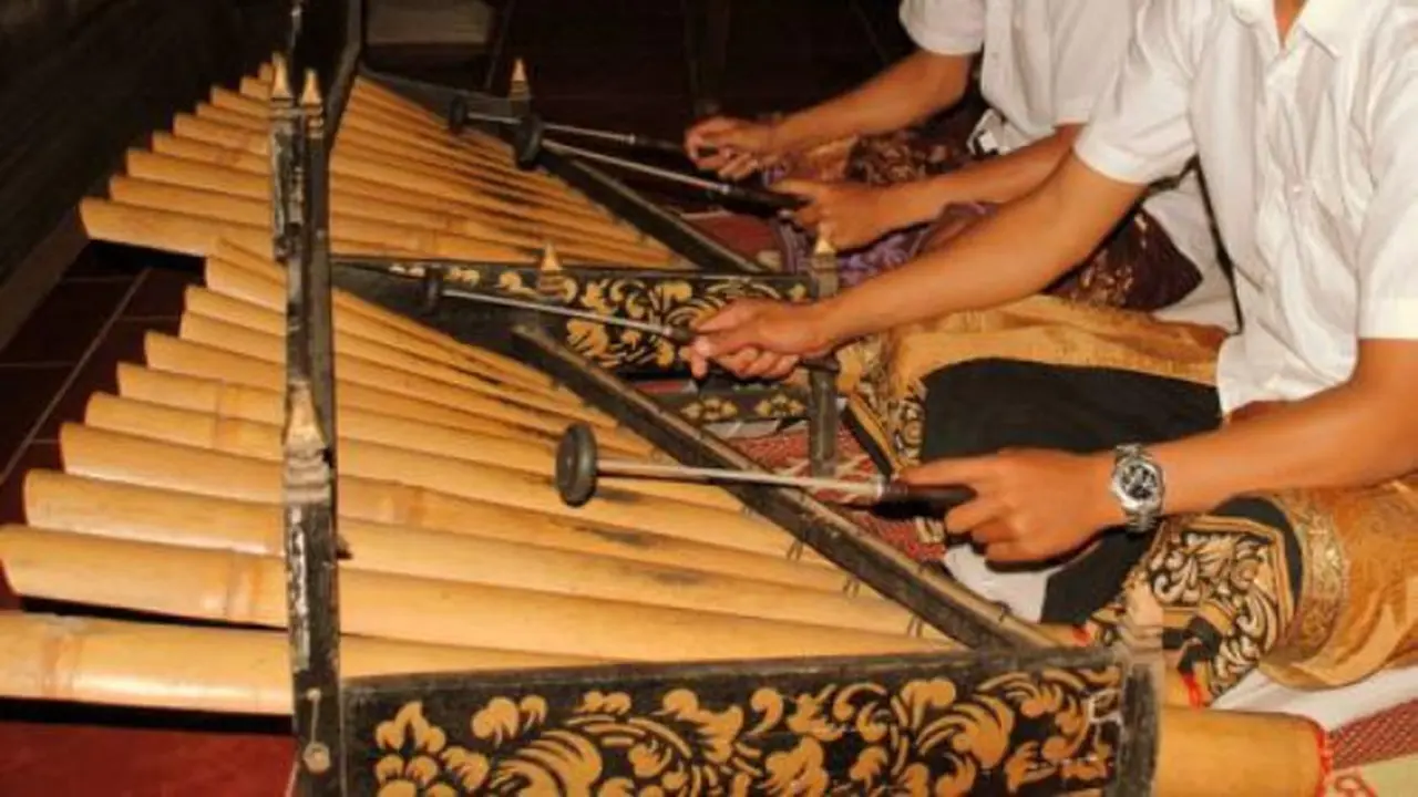 Mengenal Rindik, Alat Musik Tradisional Simbol Harmonisasi Masyarakat Bali