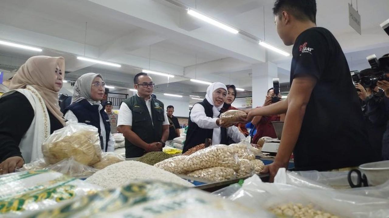Khofifah Pastikan Harga Bahan Pokok Ponorogo Stabil Pasca-Idul Fitri