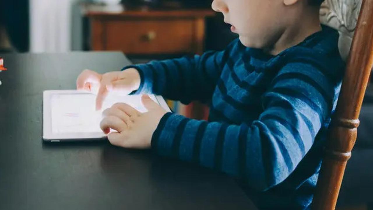 5 Cara Mengurangi Kecanduan Gadget pada Anak, Jadi Strategi Efektif dan Aman