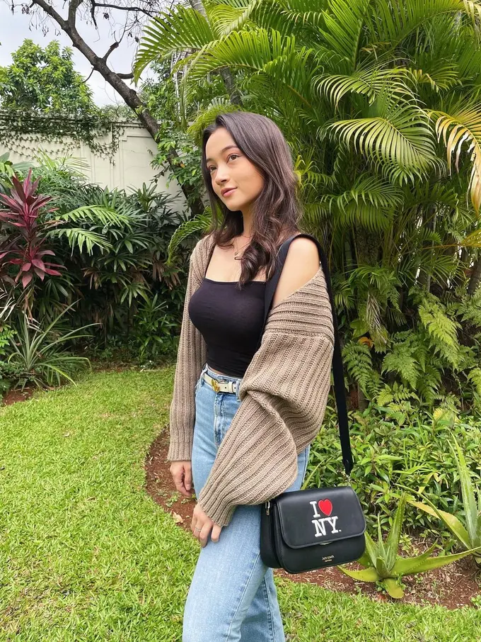 Kental Nuansa Berlibur ke New York, Intip Tampilan Seleb dengan Koleksi Terbaru Kate Spade New York