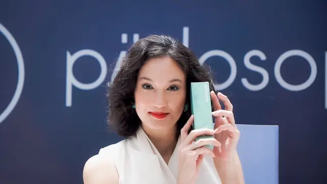 Pürlosophy juga menunjuk Nadine Chandrawinata sebagai Brand Ambassador